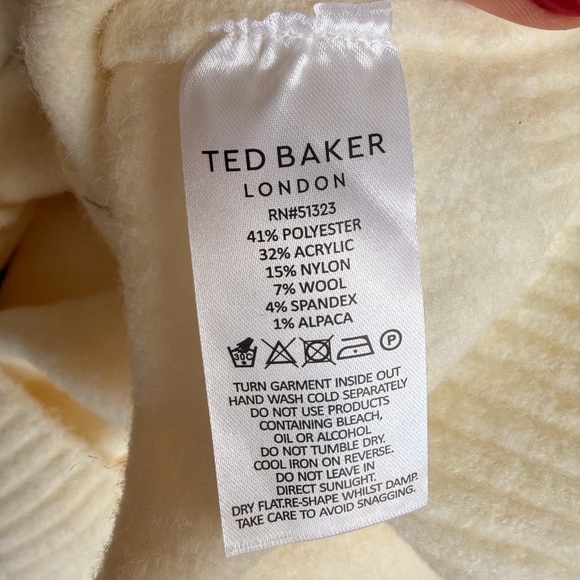 Ted Baker Floral Crew Neck
Wool Blend Sweater Size L - Picture 7 of 7